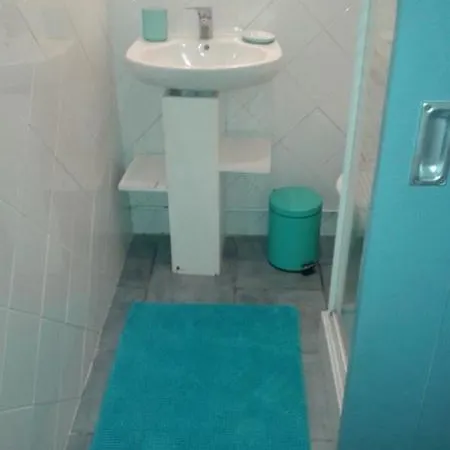 Acces Prive De La Bergerie * Ιέρ