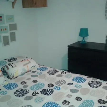 Apartment Acces Prive De La Bergerie Hyeres