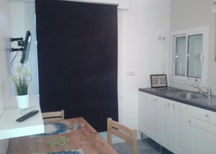 Acces Prive De La Bergerie